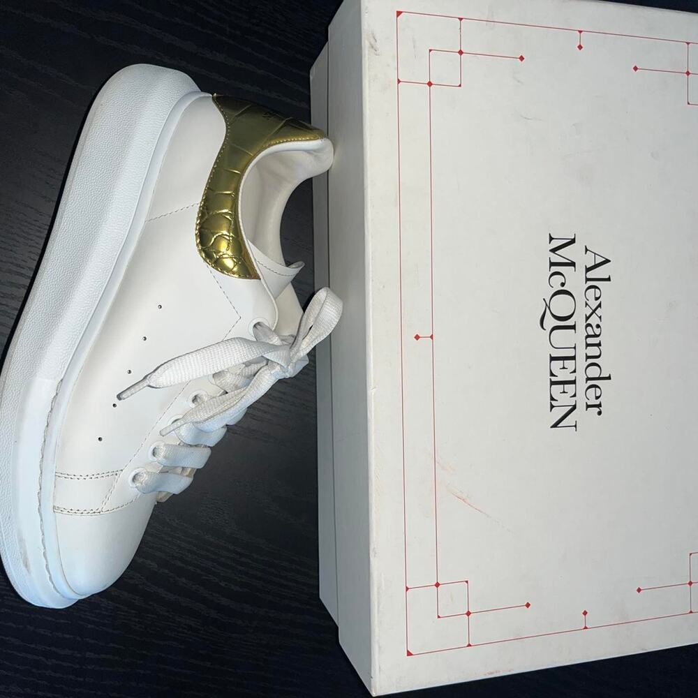 Alexander McQueen Oversized Sneakers White Gold Womens US 9 EU 42 - Picture 5 of 7